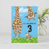 3e verjaardag Giraffe en aap in gras Kaart (Staand voorkant)