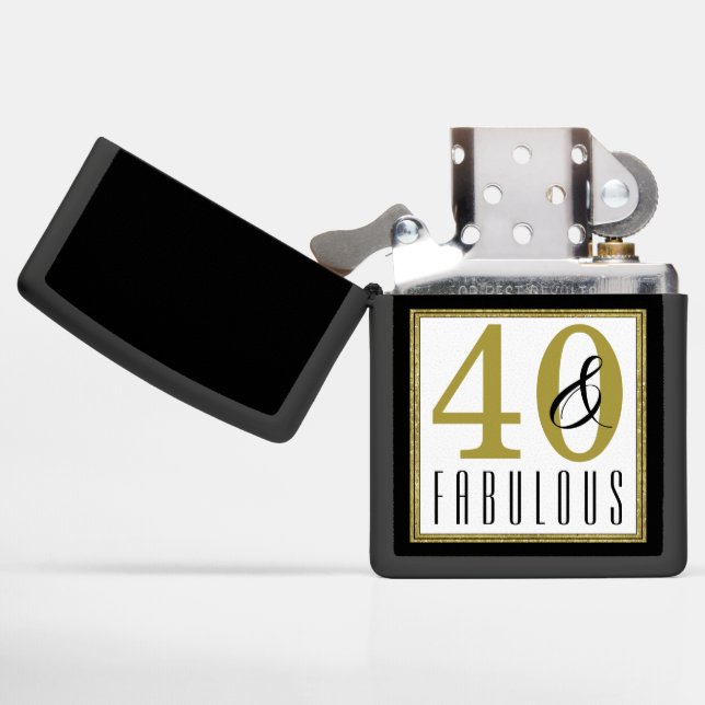 40- en feestdag (Geopend)