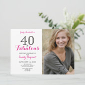 40 et fabuleuse invitation de fête d'anniversaire (Debout devant)