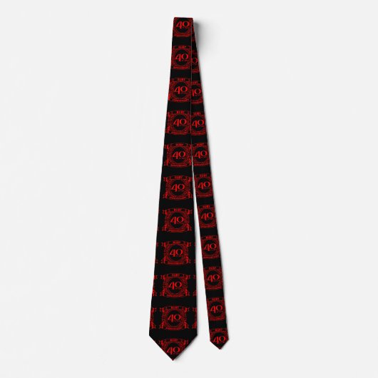 40e trouwdag ruby crest stropdas (Voorkant)