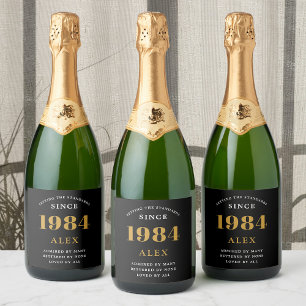 40e Verjaardag Naam 1984 Zwart Goud Elegant Chic Sparkling Wijnetiket