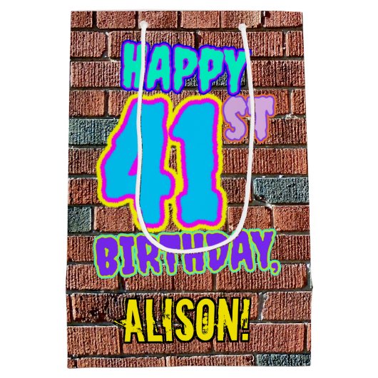 41e verjaardag: Leuk, Urban Graffiti geïnspireerd  Medium Cadeauzakje (Achterkant)