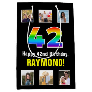 42e verjaardag: Regenboog "42", aangepaste foto's  Medium Cadeauzakje