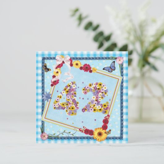 42e Verjaardag Uitnodiging bloemen, vlinders (Staand voorkant)