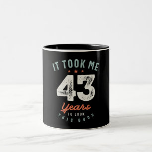 43 Birthday Funny 43 jaar oud Tweekleurige Koffiemok