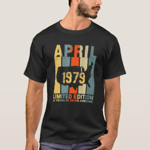 43e verjaardag april 1979 43 jaar Geweldige T-shirt