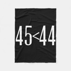 45 is minder dan 44 Grappig anti-Trump-cadeau Fleece Deken
