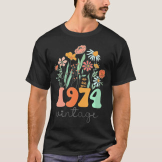 49 jaar oud 1974 49e vrouw verjaardag Wildflower T-shirt