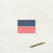 4 juli amerikaanse vlag post-it® notes (Op bureau)