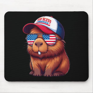 4 juli capybara – God zegene Amerika hoed en P Muismat