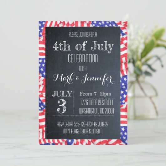 4 juli Chalkboard Flag Party Uitnodiging (Staand voorkant)
