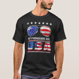 4 juli Grappig Mijn voornaamwoorden zijn de Amerik T-shirt