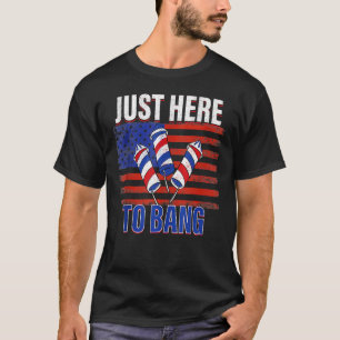 4 juli hier alleen om Mannen van vuurwerk te bang  T-shirt