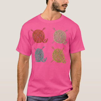 4 Retro Wool Balls Design Knitter Gift Knitting T-shirt