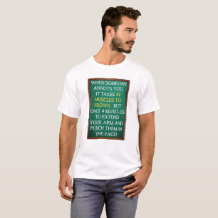 4 Spieren om Grappig T-Shirt te Slaan