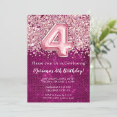 4e anniversaire Invitation Girl Magenta Parties sc (Debout devant)