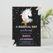 4e anniversaire Unicorn Invitations anniversaire (Debout devant)