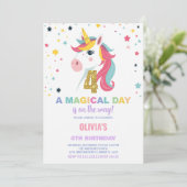 4e anniversaire Unicorn Invitations anniversaire (Debout devant)