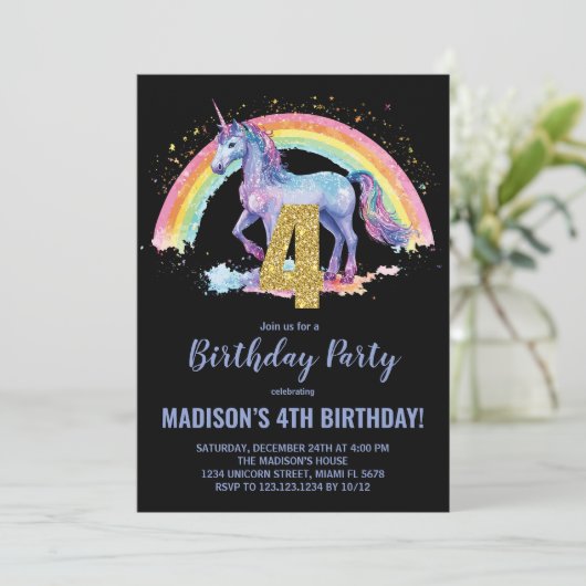 4e Rainbow Unicorn Invitations d'anniversaire (Debout devant)