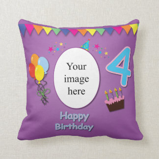 4ème coussin heureux d'anniversaire avec votre