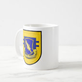 504e Infanteriepatroon - 2d slagzij-flits mok (Voorkant links)