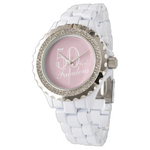50 en Fabulous Elegant Script Pink 50th Birthday Horloge