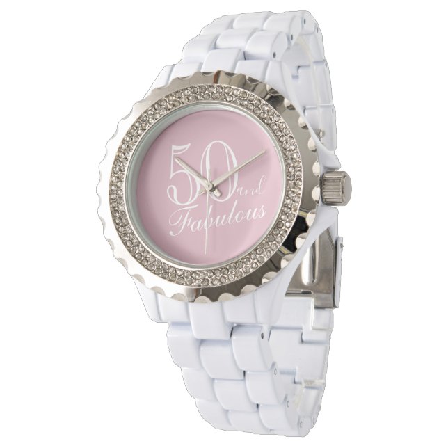 50 en Fabulous Elegant Script Pink 50th Birthday Horloge (Gekanteld)