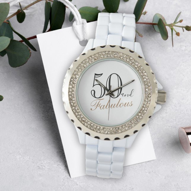 50 en Fabulous Elegant Script Vrouw 50e Verjaardag Horloge (Creator heeft geüpload)