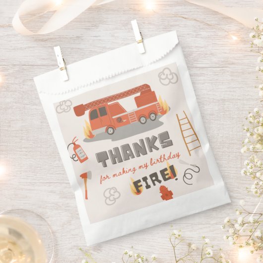 50 Sacs de traitement de camion-feu | Feu Annivers (Coupé)
