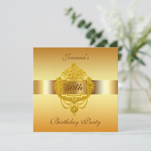 50e anniversaire de fête Invitation or (Debout devant)