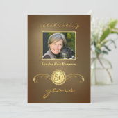 50e anniversaire Invitations - Monogramme d'or ant (Debout devant)