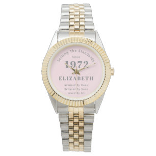 50e verjaardag 1972 Elegant Girly Pink Grey Woman' Horloge