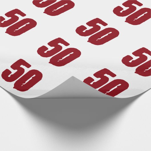 50e verjaardag, rode tekst op wit. cadeaupapier (Hoek)