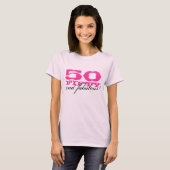 50e verjaardag t shirt voor vrouwen | 50 en geweld (Voorkant volledig)