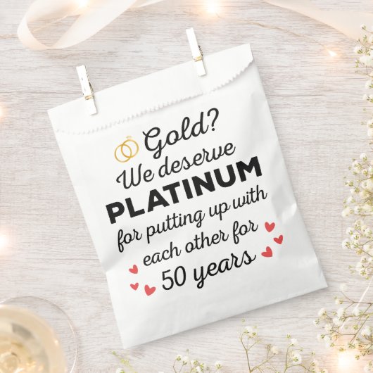 50ste bruiloft Jubileum I - Gold Funny Couple Bedankzakje (Geknipt)