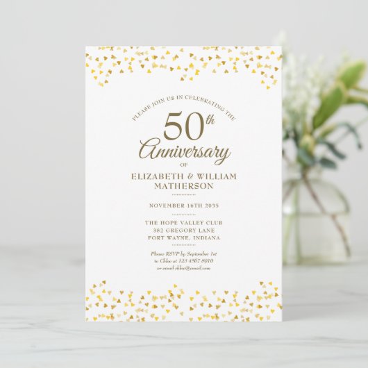 50ste trouwjubileum Gouden Liefdesharten Confetti Kaart (Staand voorkant)