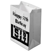 57th Birthday Black Odometer Medium Cadeauzakje (Voorkant Gekanteld)