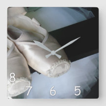 5, 6, 7, 8 - Puntschoenen en Tutu-klok voor danser
