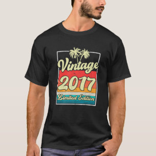 5 jaar oud dagblad geboren in 2017 5e verjaardag t-shirt