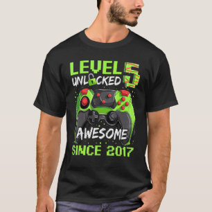 5 jaar oude gamer-jongen sinds 2017 Geweldige T-shirt
