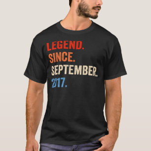 5 jaar oude leggende sinds september 2017 5e geboo t-shirt