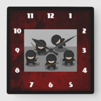 5 Kleine ninja's die met wapens poseren