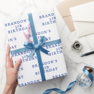 5e verjaardag schattig wit blauw eenvoudig modern  cadeaupapier