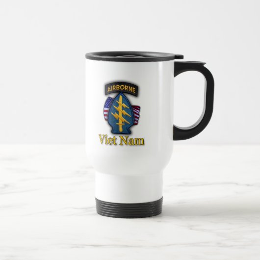 5ème tasse de correction du Vietnam de bérets (Droite)