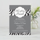 5x7 Blac Grey Zebra Stripe Brida Shower Invitation (Debout devant)