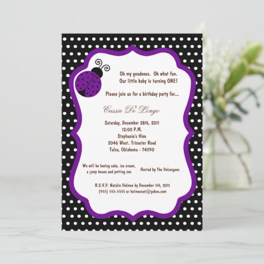 5x7 Black Lady Bug Invitation de fête d'anniversai (Debout devant)