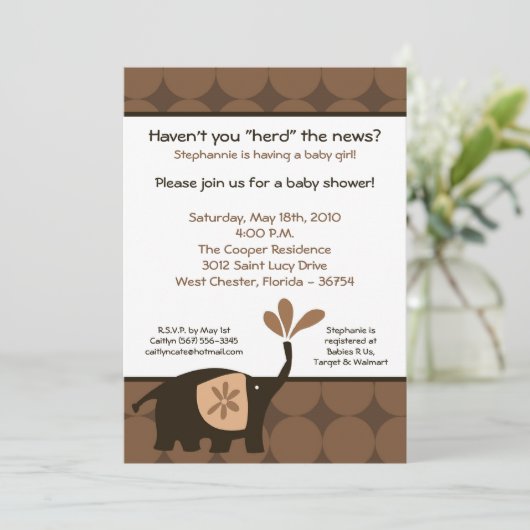 5x7 Cute Brown Elephant Baby shower Invitation (Debout devant)