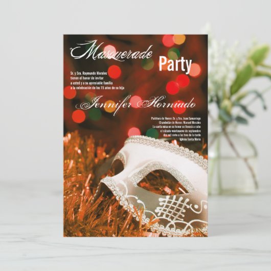 5x7 Masquerade Quinceanera Birthday Uitnodiging (Staand voorkant)