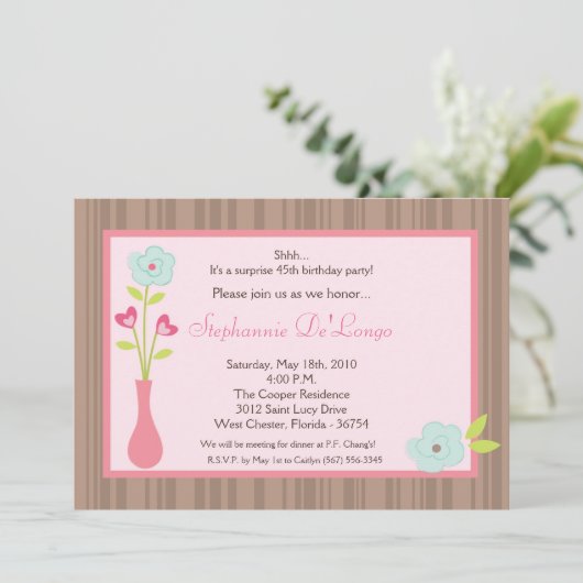 5x7 Spring Flower Vase Verjaardag Uitnodiging (Staand voorkant)