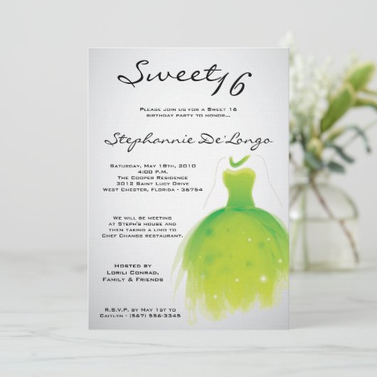 5x7 Vert robe douce 16 Anniversaire Invitation (Debout devant)